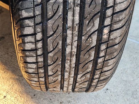 Used 2024 Nissan Sentra SV w/ All-Weather Package image 10