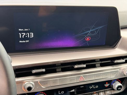 Used 2023 Kia Telluride S FWD image 29