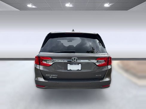Used 2019 Honda Odyssey Elite image 10