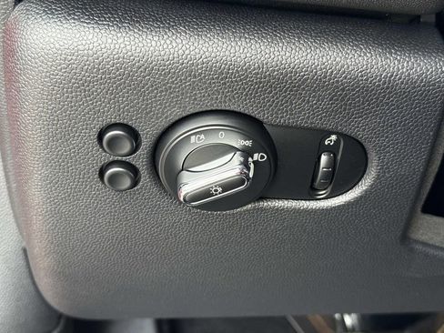 Used 2021 MINI Cooper Convertible FWD image 33