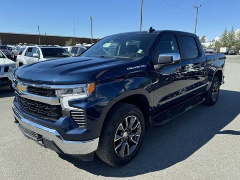 Used 2022 Chevrolet Silverado 1500 LT image 1