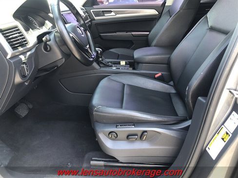 Used 2018 Volkswagen Atlas SEL FWD image 11