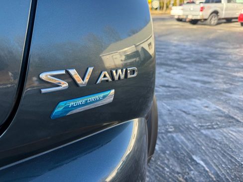 Used 2012 Nissan Juke SV image 16