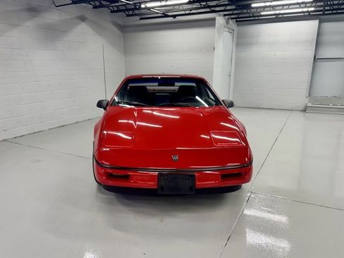 Used 1988 Pontiac Fiero image 8