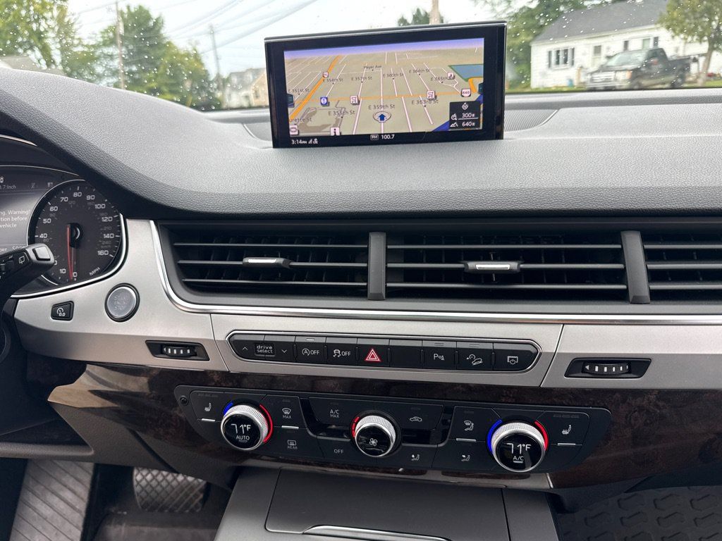 Used 2019 Audi Q7 2.0T Premium w/ Convenience Package AWD/4WD image 17