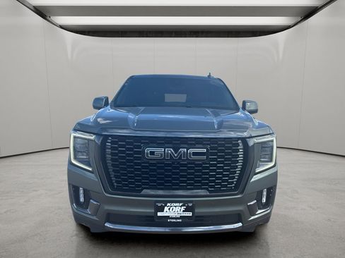 Used 2023 GMC Yukon XL Denali Ultimate AWD/4WD image 14