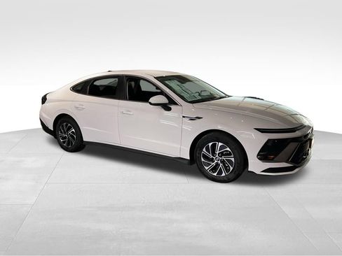 New 2026 Hyundai Sonata Blue FWD image 1