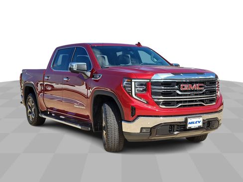 Used 2024 GMC Sierra 1500 SLT AWD/4WD image 2