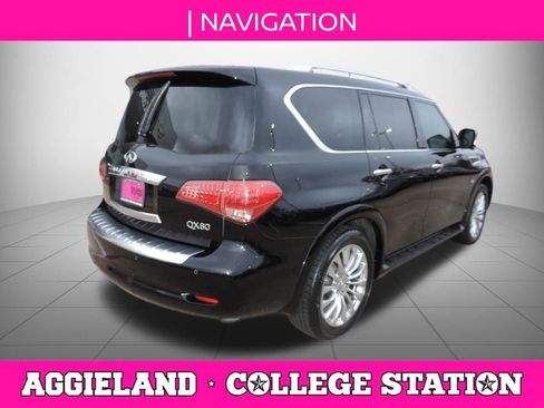Used 2017 INFINITI QX80 2WD w/ Deluxe Technology Package image 4