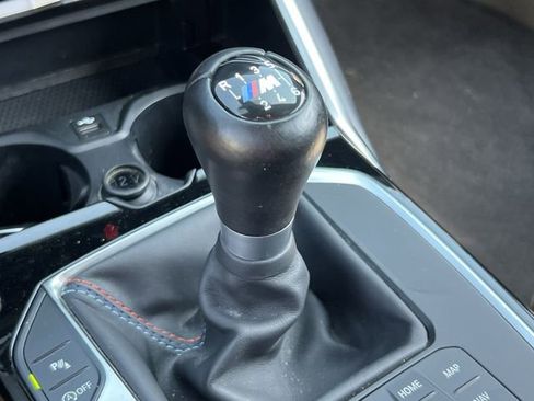 Used 2024 BMW M2 w/ Lighting Package image 27