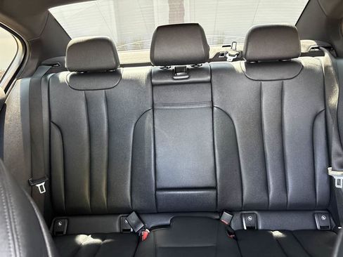 Used 2020 BMW 530i RWD image 27