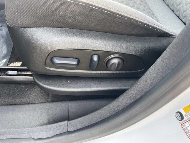Used 2024 Chevrolet Equinox LT AWD/4WD image 24