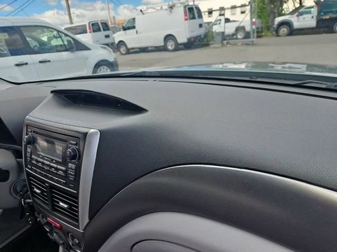Used 2013 Subaru Forester 2.5X AWD/4WD image 7