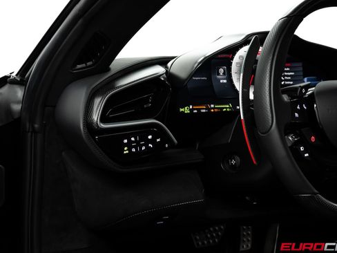 Used 2024 Ferrari 296 GTB RWD image 31