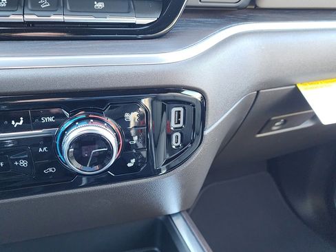 New 2026 GMC Sierra 1500 SLT w/ SLT Premium Plus Package image 30