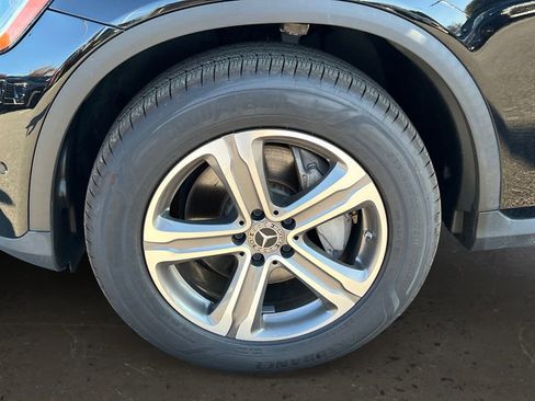 Used 2022 Mercedes-Benz GLC 300 image 26