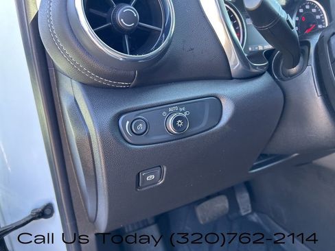 Certified 2024 Chevrolet Blazer LT w/ LPO, Black Grille Bar Package AWD/4WD image 19