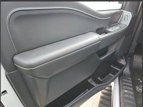 Used 2025 Ford F150 XLT w/ Equipment Group 301A Standard image 7