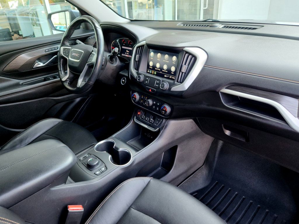 Used 2019 GMC Terrain SLT w/ Preferred Package FWD image 38