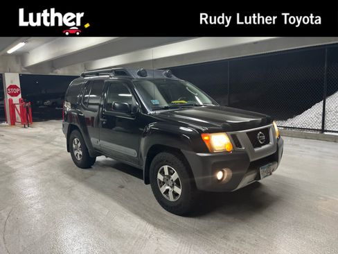 Used 2011 Nissan Xterra PRO-4X w/ Pro-4x Leather Pkg image 1