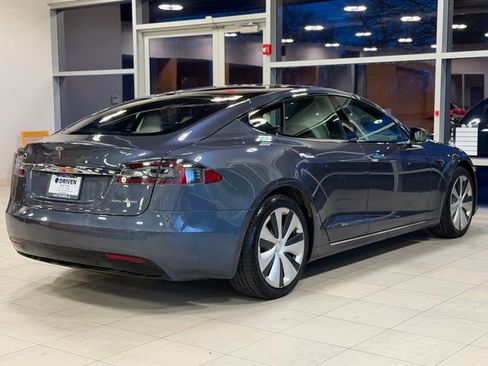 Used 2020 Tesla Model S Long Range Plus image 12