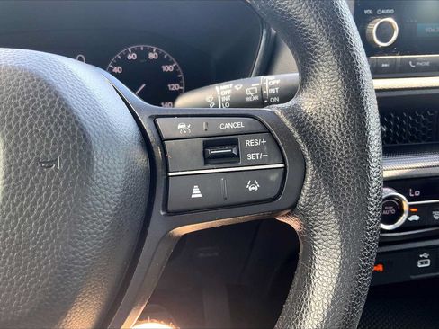 Used 2023 Honda CR-V LX image 23