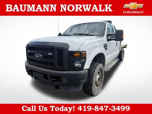 Used 2009 Ford F250 XL AWD/4WD image 2