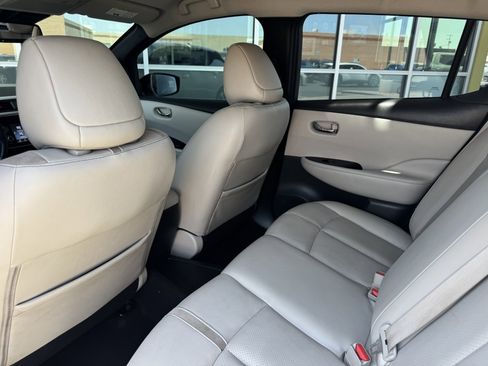 Used 2019 Nissan Leaf SL w/ SL Technology Package image 33