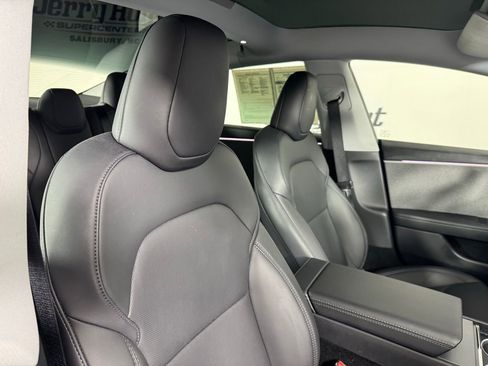 Used 2024 Tesla Model 3 Standard Range RWD image 30