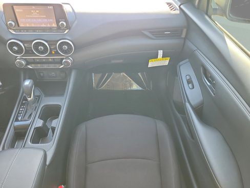 Certified 2025 Nissan Sentra S image 15