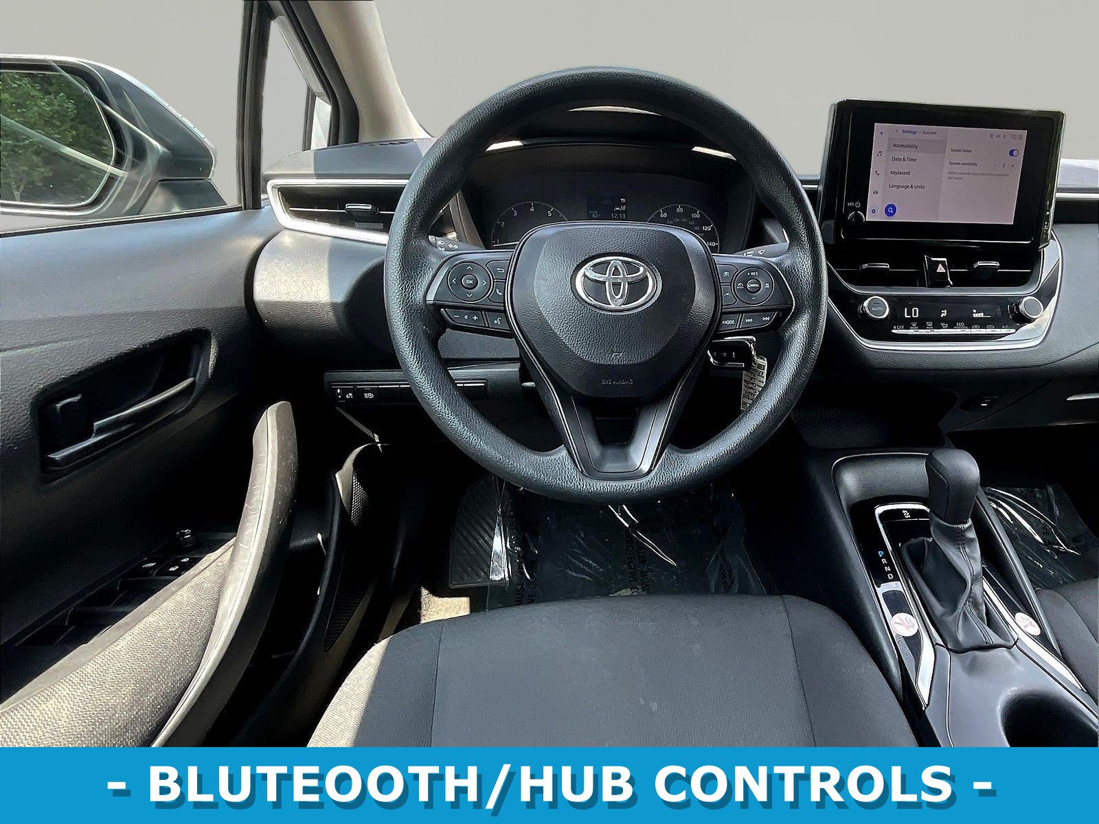 Used 2024 Toyota Corolla LE FWD image 8