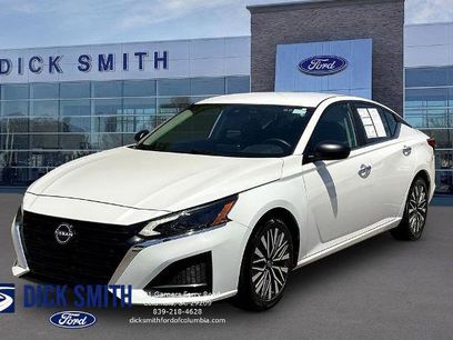 Used 2025 Nissan Altima 2.5 SV