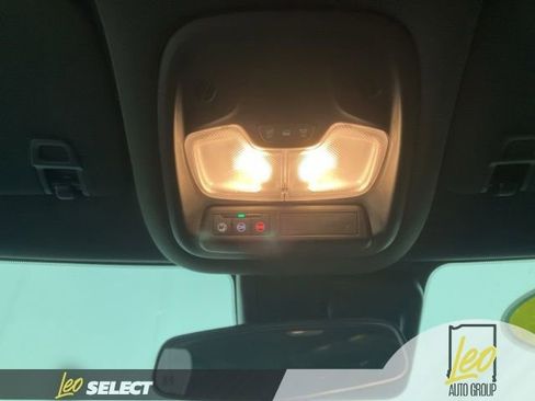 Used 2022 Chevrolet TrailBlazer RS FWD image 20