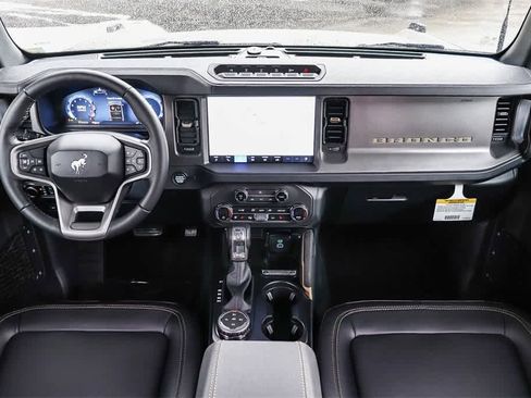 New 2025 Ford Bronco Badlands w/ Sasquatch Package image 12