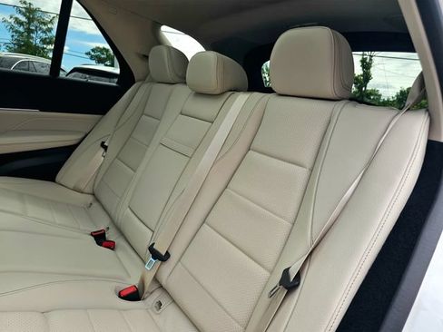 New 2026 Mercedes-Benz GLE 450 4MATIC image 23