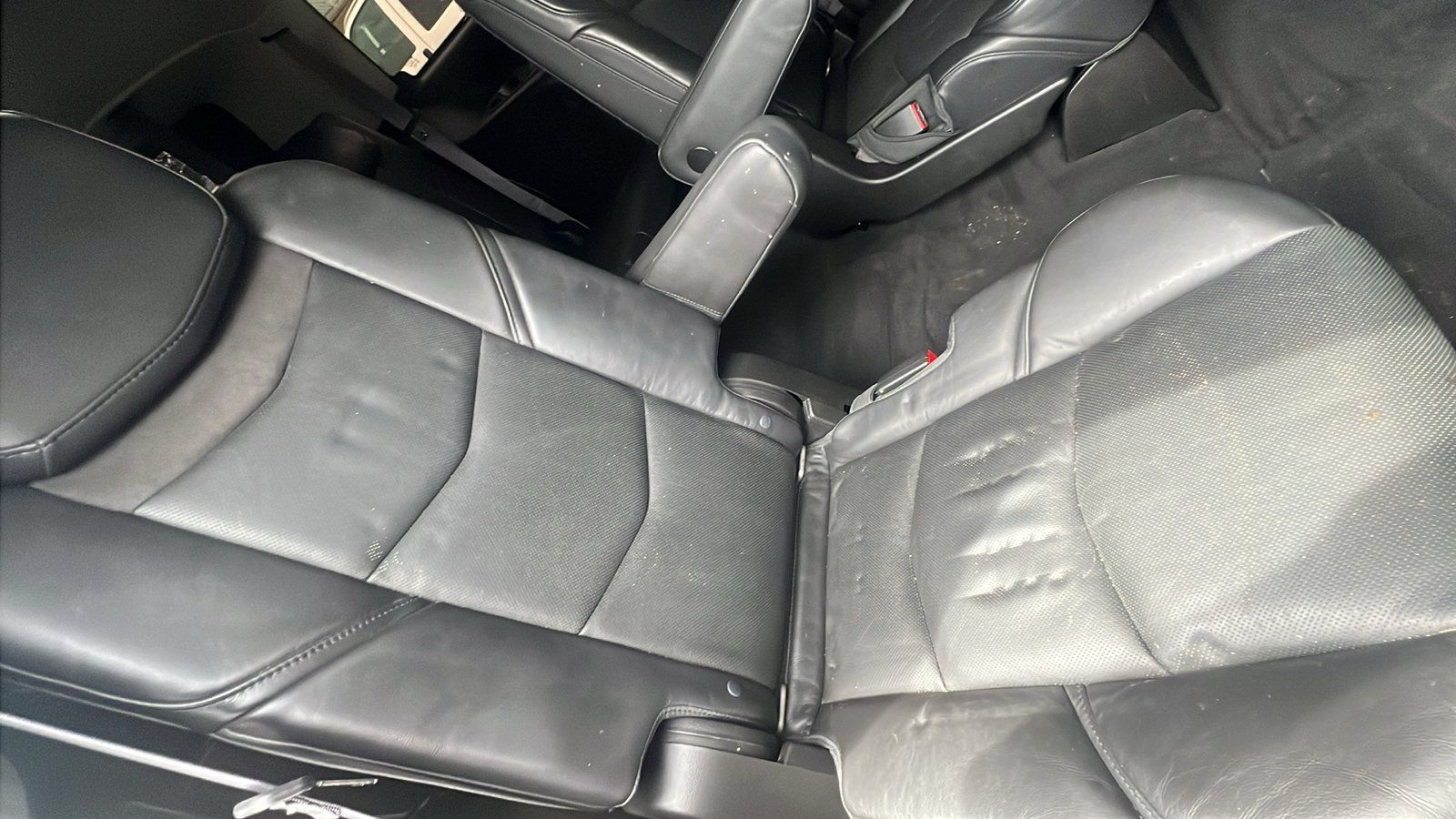 Used 2015 Cadillac Escalade Premium AWD/4WD image 19