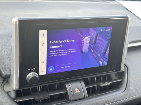 Used 2025 Toyota RAV4 XLE image 13