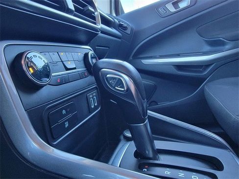 Certified 2021 Ford EcoSport SE image 30