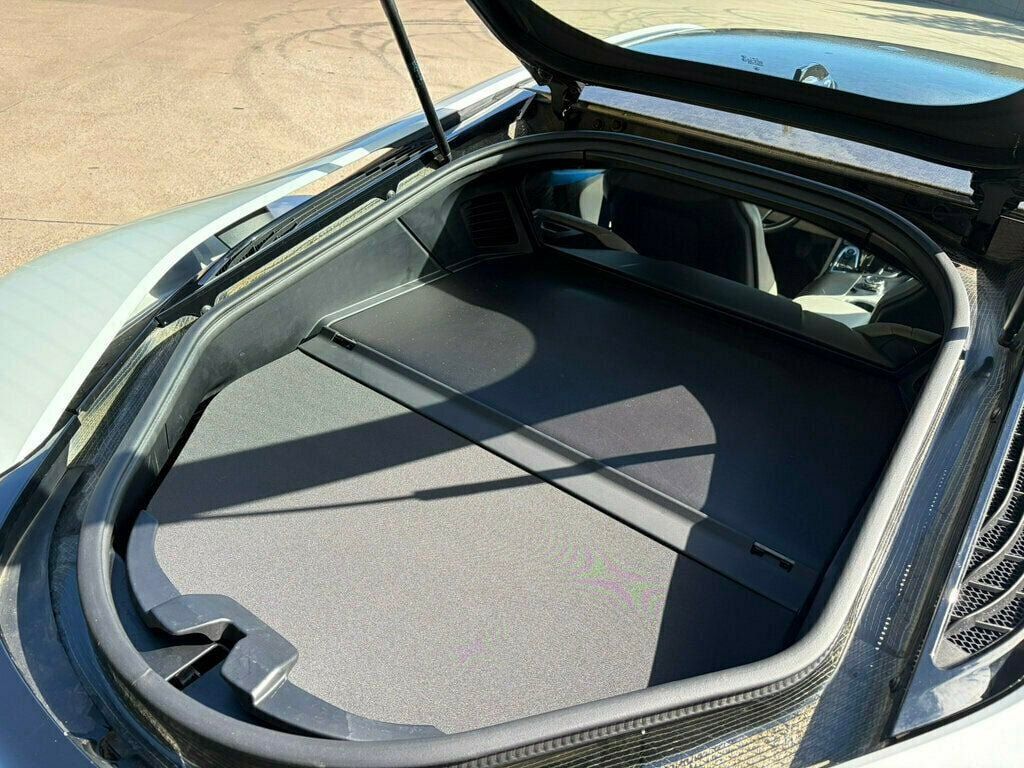 Used 2015 BMW i8 AWD/4WD image 15