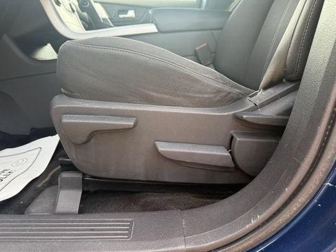Used 2012 Ford Edge SE FWD image 18