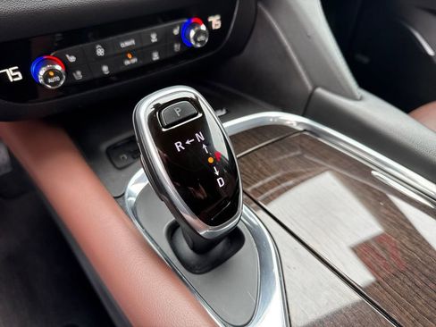 Certified 2020 Buick Enclave Avenir w/ Avenir Technology Package image 32