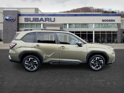 Used 2025 Subaru Forester Limited w/ Popular Package #1 AWD/4WD image 4