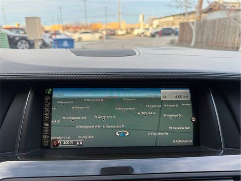 Used 2016 BMW M5 image 19