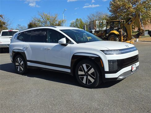 New 2026 Hyundai Ioniq 9 SEL AWD/4WD image 2