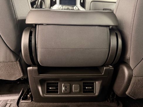 Used 2020 GMC Sierra 2500 SLE image 24