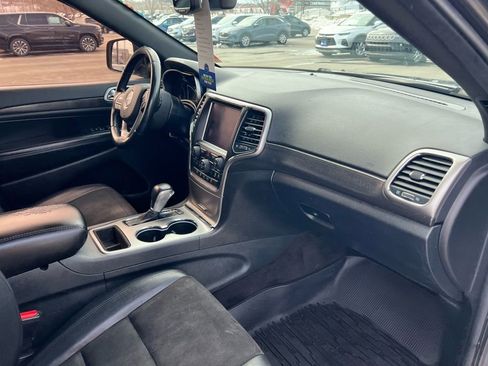 Used 2018 Jeep Grand Cherokee Altitude image 28