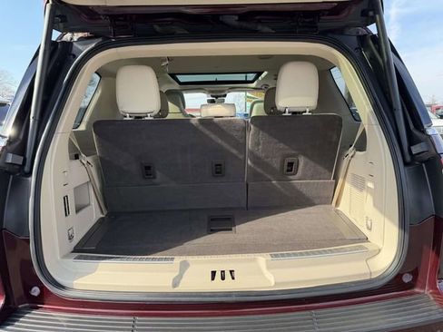 Used 2018 Lincoln Navigator Reserve w/ Technology Package image 7