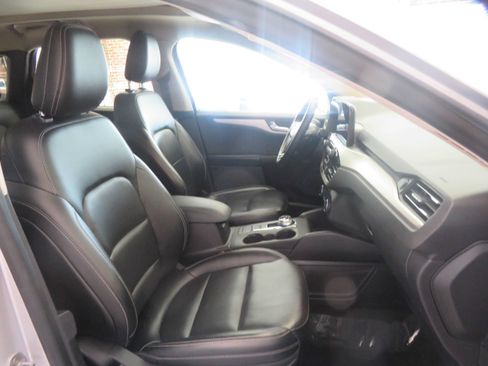 Used 2020 Ford Escape SEL AWD/4WD image 24