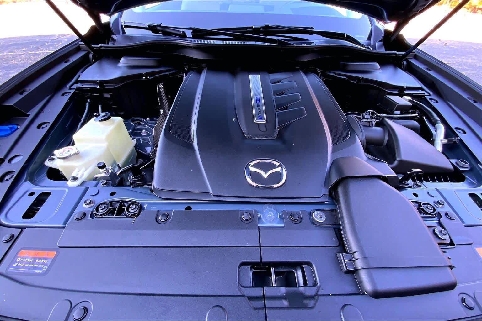 Used 2025 MAZDA CX-70 Plug-In Hybrid w/ Premium Pkg AWD/4WD image 29