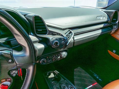 Used 2012 Ferrari 458 Italia Coupe image 52